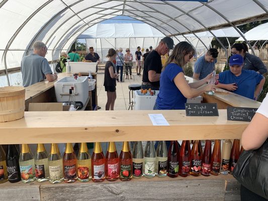 Archibald's Orchard: Mojito Cider